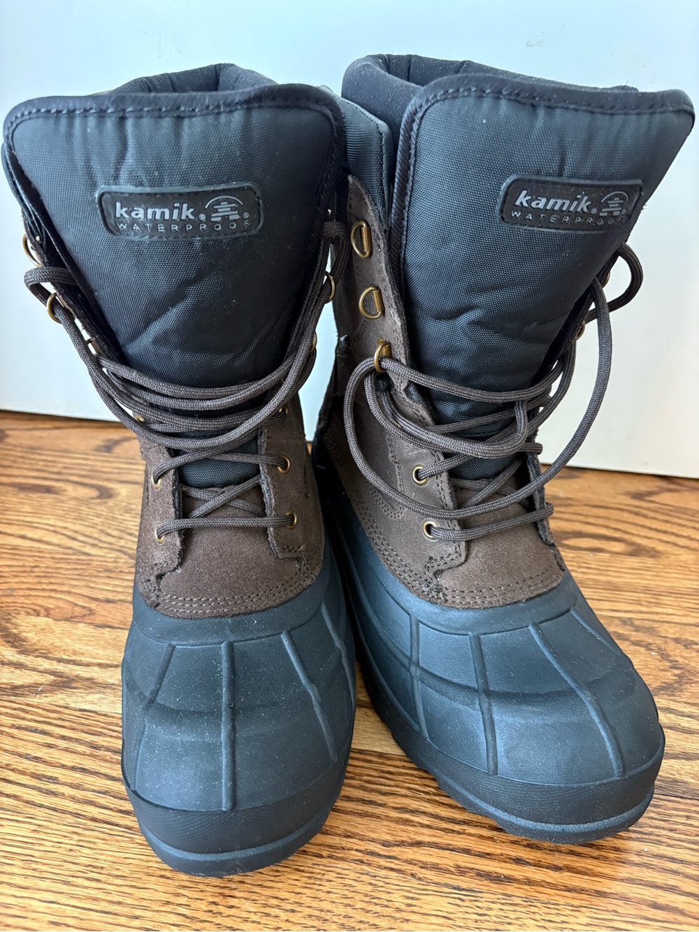 Kamik Men's Nationplus Snow Boot Brown Lace Up  Insulated Boots Size 9